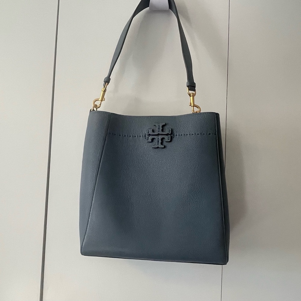 Tory Burch McGraw medium blue shoulder bag